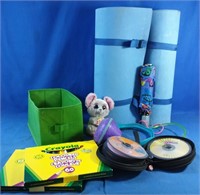 Children's CDs with two packs of pencil crayons,