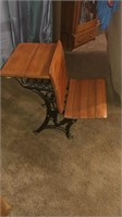 Antique School Desk\Chair