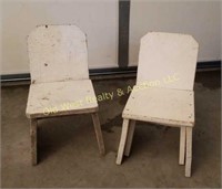White Wood Kids Chairs