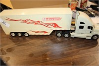 Kenworth Truck With Triaxle Trailer