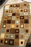 34" x 20" Accent Rug