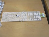 Apple 17" Keyboard