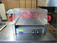 Wyott S.S. Hot Dog Roller with Sneeze Guard: 110 V
