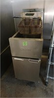 Oean Gas Fryer - fryer grease needs cleaned out