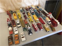 Mixed lot diecast cars