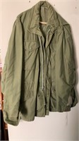 Army issue green coat approx size M