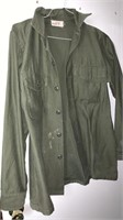 Army green shirt jacket size 15.5x33