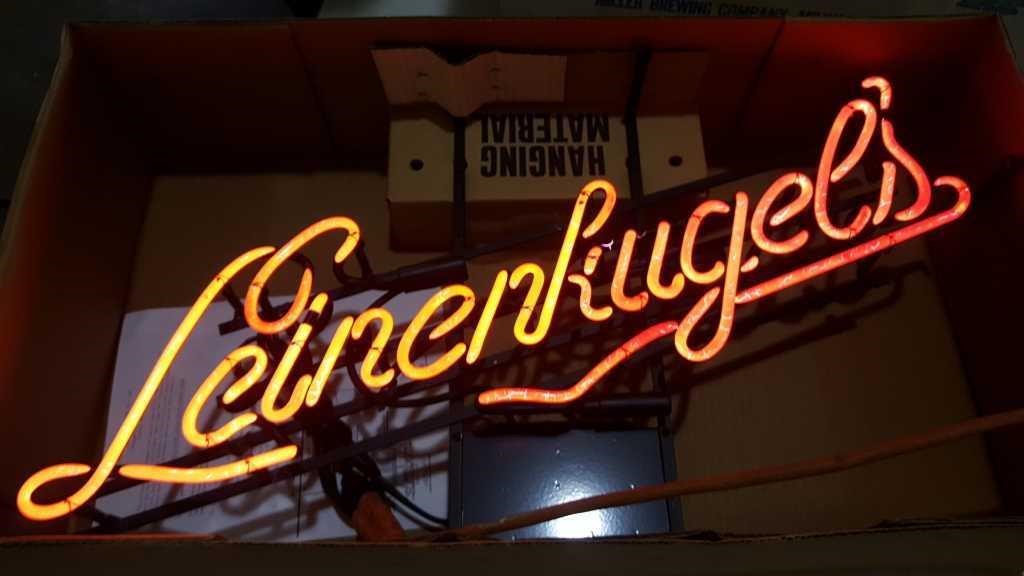 Vintage Neons and Rare Sign Auction
