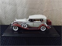 1932 Cadillac Sport Phaeton Die Cast Model
