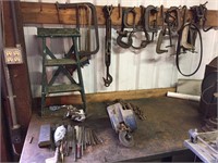 C-clamps, Turnbuckles, Ladder, Chain hoist, files