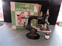 Singer No. 20 Child's REAL Sewing Machine Vintage