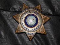 Obsolete Donna Texas Police Lieutenant Badge