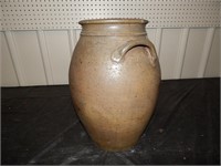 Large Antique 6 gallon Stoneware Jar