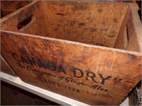 CANADA DRY LARGE SIZE GINGER ALE BOX