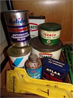 TEXACO, HOLIDAY & OTHER CANS W/RIVERSIDE SCRAPERS