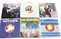 COLLECTION OF 45RPM VINYL RECORDS