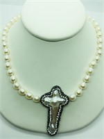 $300 S/Sil FW Pearl Necklace