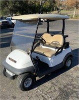 Electric Club Car Golf Cart w/ Charger