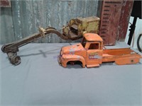 Road grader and Buddy L truck toys for parts