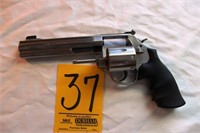 Smith & Wesson 686 357 Mag. Stainless