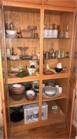 Deal - Pantry Filled With Items