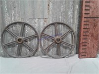 Pulley wheels, pair, 11"