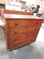 Vintage Wooden 4 Drawer Chest Of Drawers