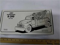 R-200 international Tow truck 1957 NIB