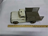 Tonka toy old steel truck removeable new bed