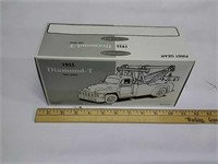 1955 Diamond T tow truck  NIB   and never opened