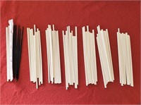 34 Pair of Reusable Plastic Chopsticks