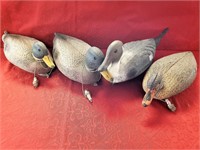 4 Plastic Duck Decoys Made in Italy