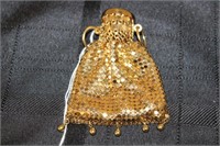VINTAGE 40'S-50'S METAL MESH EXPANABLE COIN PURSE