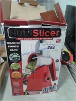 Nutri Slicer, damaged box