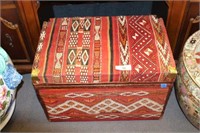 NOMADS WOVEN EXTERIOR TRUNK FROM MOROCCO