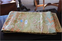 ORIENTAL TABLE RUNNER DOUBLE SIDED