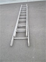 Wooden ext. ladder