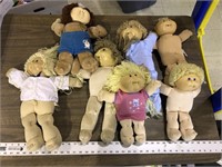 LARGE LOT OF CABBAGE PATCH DOLLS