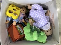 LAQRGE BOX OF MISC TOYS