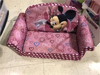 MINNIE COUCH