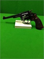 .22 LR Smith & Wesson Outdoorsman Revolver