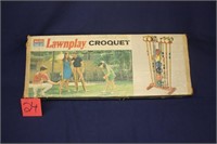 SOUTHBEND LAWNPLAY CROQUET SET IN ORG BOX