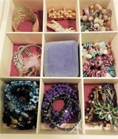 Traylot of costume jewelry to include: beaded