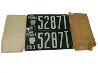 1913 PAIR OF PENNSYLVANIA PORC. LICENSE PLATE