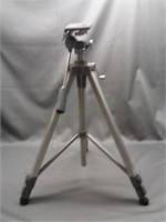 Adjustable and Extendable Camera Tripod