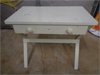 Small Childs Desk with Drawer