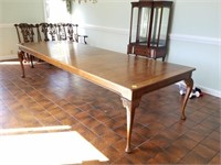 BAKER FURNITURE DINING TABLE W/ 3 LEAVES