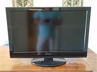 DYNEX 32" LCD TV W/ REMOTE