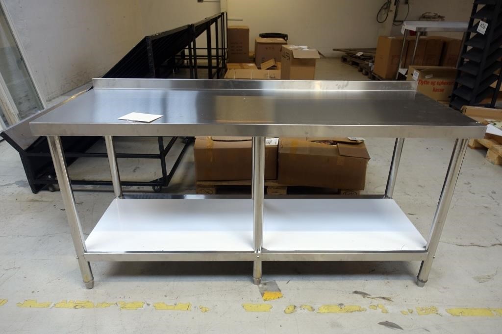 at opfinde etc talent Køkkenbord i rustfri stål | Campen Auktioner A/S
