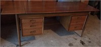 Vintage Expanding Drop Leaf Desk